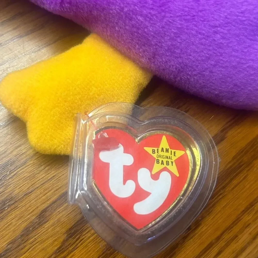 Rare Pristine Deep Purple Patti the Platypus Beanie Baby